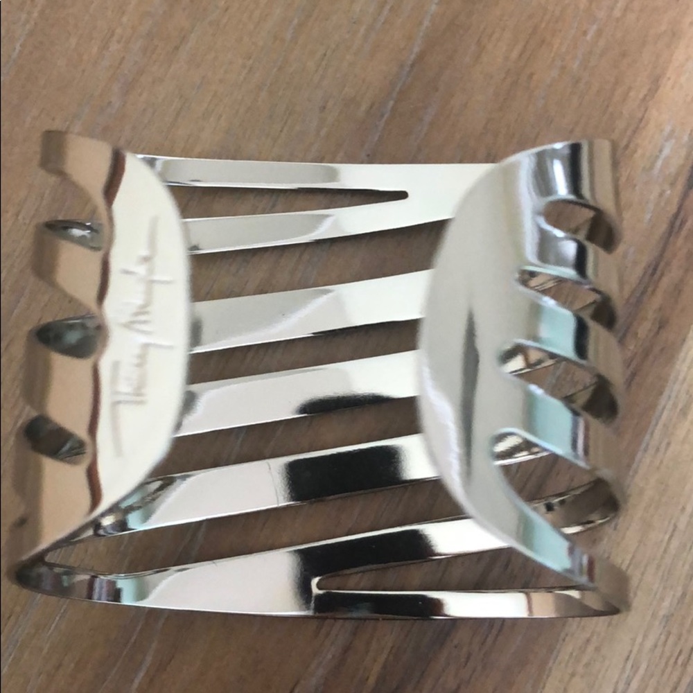 Bracelet - Picture 3 of 3